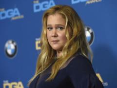 37-летняя Эми Шумер впервые стала мамой