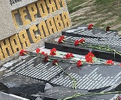 Від Мамашая до  Орловки . Окупанти Криму  змогли повторити : пам’ятник кримським татарам, загиблим у Другій світовій, не простоя
