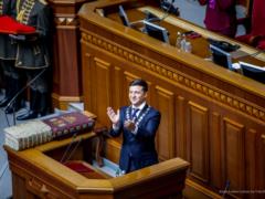 Зеленский попросил украинцев обращаться к нему просто по имени