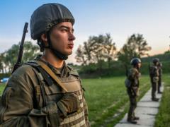В Нацгвардии показали, что означает уважение и доверие курсантам