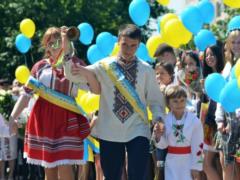 В Харькове более 1000 полицейских обеспечивают охрану во время последнего звонка