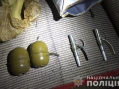В ООС у 18-летнего парня изъяли взрывчатку и гранаты