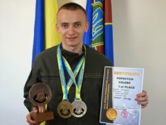 Луцкий гвардеец Валерий Попович стал Чемпионом мира по пауэрлифтингу