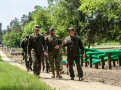 Американские и канадские военные высоко оценили возможности учебного центра Харьковских гвардейцев
