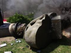 Кадырову не понравился снос памятника Жукову в Харькове