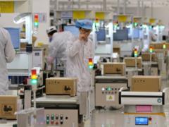 В Huawei опровергли слухи о сокращении производства смартфонов