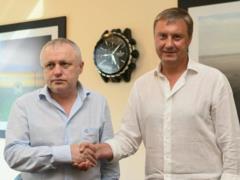Хацкевич продлил контракт с Динамо
