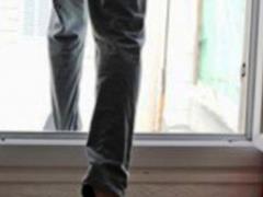 В Харькове молодой человек выпрыгнул с 4-го этажа