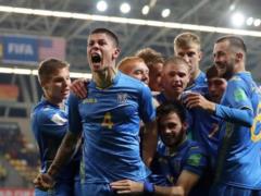Попов избежал перелома, но рискует пропустить матч с Италией U-20