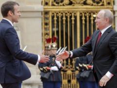 Макрон назвал условие возвращения России в G8