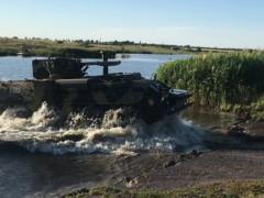 Харьковские гвардейцы преодолевали водные преграды и блокировали врага в городской застройке