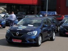 Территориальные органы Миграционной службы получили 24 новых служебных автомобиля
