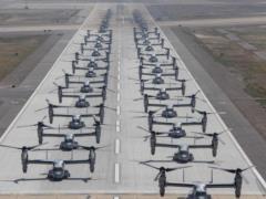 Видео-факт: удивительный массовый взлет конвертопланов Osprey и вертолетов CH-53E