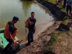 В Рубежном после купания в озере в больницу попали 18 человек, большинство - дети