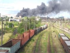 Во Львове возле центрального вокзала горит локомотивное депо