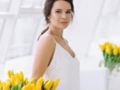 Беременная Лилия Подкопаева умилила нежным снимком с большим животиком