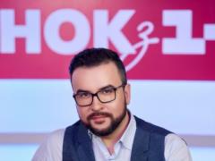 Руслан Сеничкин с длинными волосами и платком на голове сыграет турка в новом сериале