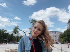 Алена Шоптенко умилила фотографией с мужем и подросшим сыном