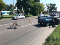 В Харькове на Акадeмика Павлова сбили велосипедиста
