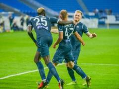 Олимпик заявил на сезон всего 15 футболистов