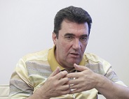 Зеленський десь відкопав раритетне  нове обличчя  – і призначив його заступником секретаря РНБО