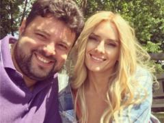 Ирина Федишин чувственно поздравила мужа с годовщиной свадьбы романтичным фото