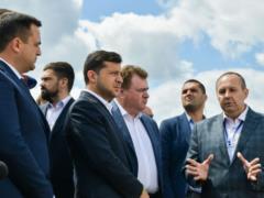 Зеленский осмотрел Черкасский аэропорт