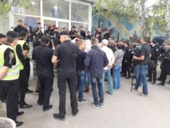 В Покровске началась передача пакетов с избирательными документами
