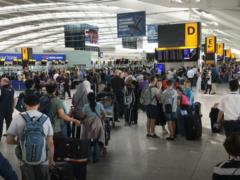 Из-за ошибки в компьютерной системе British Airways пострадали 20 тысяч пассажиров