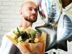 Влад Яма трогательно поздравил жену с годовщиной отношений