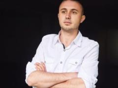 Солист группы  Антитела  Тарас Тополя сообщил о покушении на его жизнь