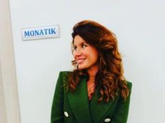 Жена MONATIK растрогала танцами мужа с трехлетним сыном