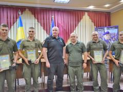 За задержание беглого преступника луцкие гвардейцы получили награды