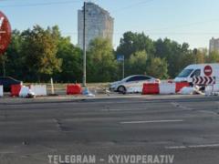 В Киеве на проспекте Бандеры разбился мотоциклист