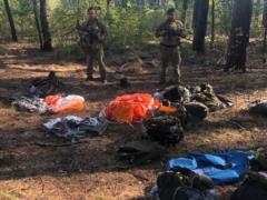 На Сумщине пограничники предотвратили попытку переправить через границу из России парашюты
