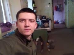 От обстрела на Донбассе погиб 20-летний боец ВСУ Виталий Собко