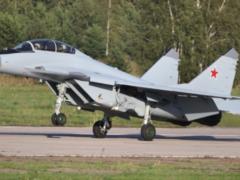 У российского МиГ-35 во время выступлений отвалился кусок крыла