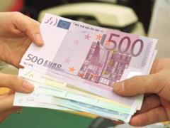 Летом агенты заработали почти 500 миллионов евро комиссионных