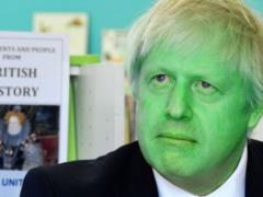 Джонсон сравнил Brexit с вырывающимся из оков Халком