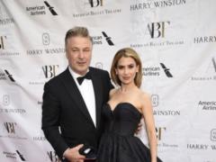 После потери ребенка жена Алека Болдуина снова беременна