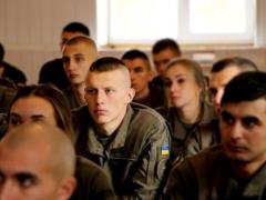 На Харьковщине проходят сборы с молодыми офицерами Нацгвардии Украины