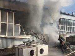 Восемь человек госпитализированы после взрыва на заводе в Сумах