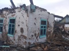 На Харьковщине женщина сожгла дом, пытаясь растопить печь