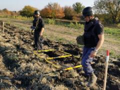 Спасатели обезвредили за неделю 689 взрывоопасных предметов на Донбассе