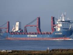 В Черное море вошел корабль с подаренными США катерами для ВМС Украины
