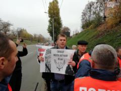 В Харькове активисты сорвали акцию пророссийского политика Лесика