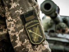 ООС: 13 обстрелов, ранены трое украинских военных