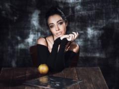 Утонченная Екатерина Кухар снялась в фотосессии в образе Кармен