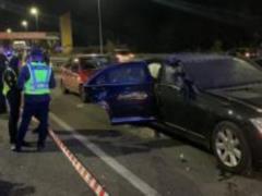 Взрыв автомобиля  Мерседес  в Киеве