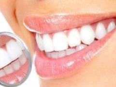 Top 8 products that color enamel and spoil a smile